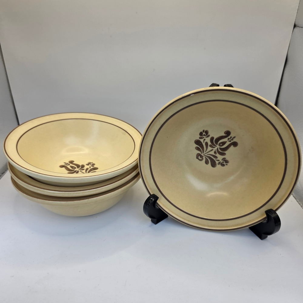 Vintage Pfaltzgraff Village Cereal Bowls Set of 4 Tan Brown USA Stoneware Chip